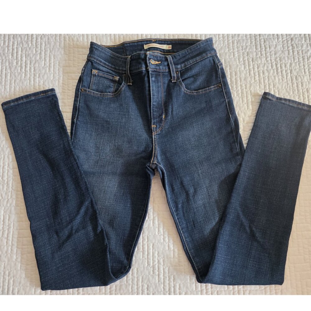 Women's Levi's 721 High Rise Skinny Jeans - Size 26 - Length 30